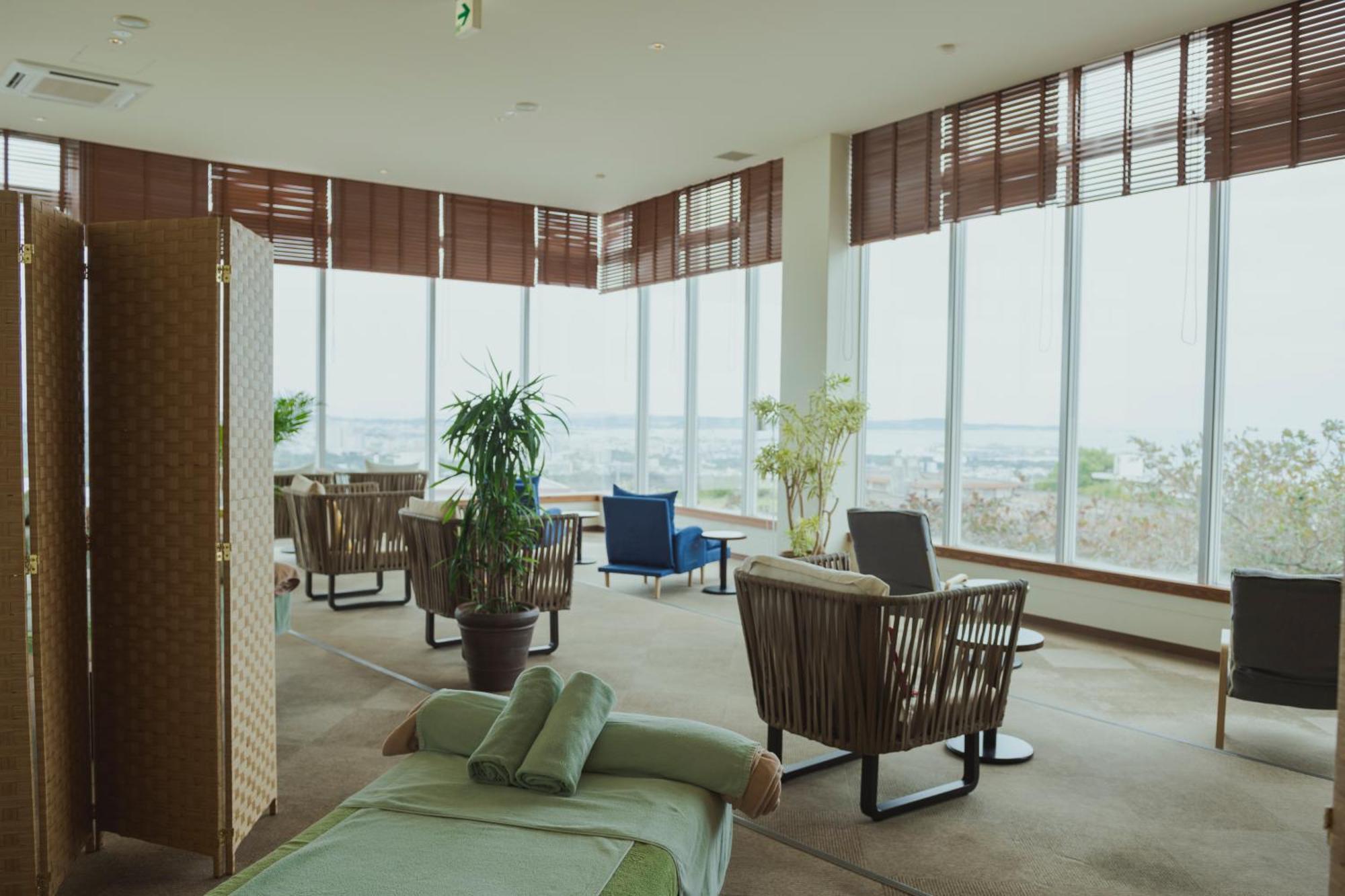 Em Wellness Kurashinohakko Lifestyle Resort Okinawa Exterior photo